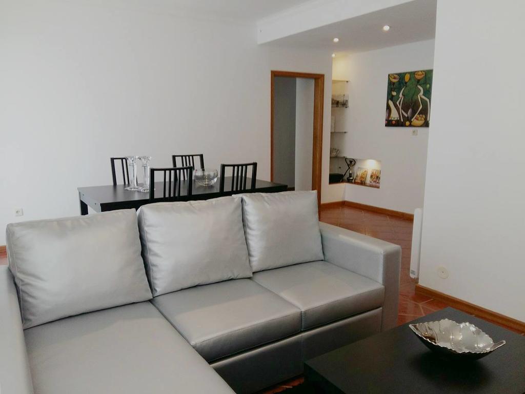 Lovely Apartment Aveiro Buitenkant foto